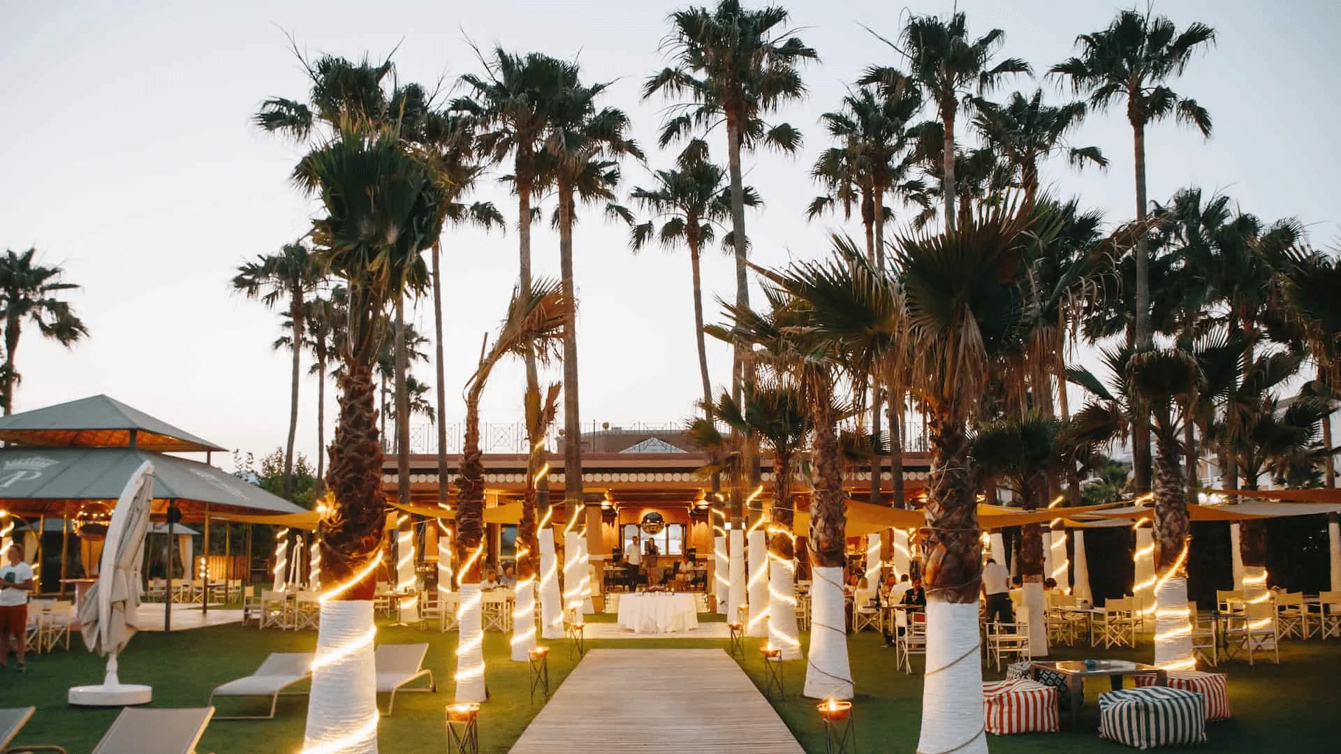 anantara-by-the-sea-beach-club