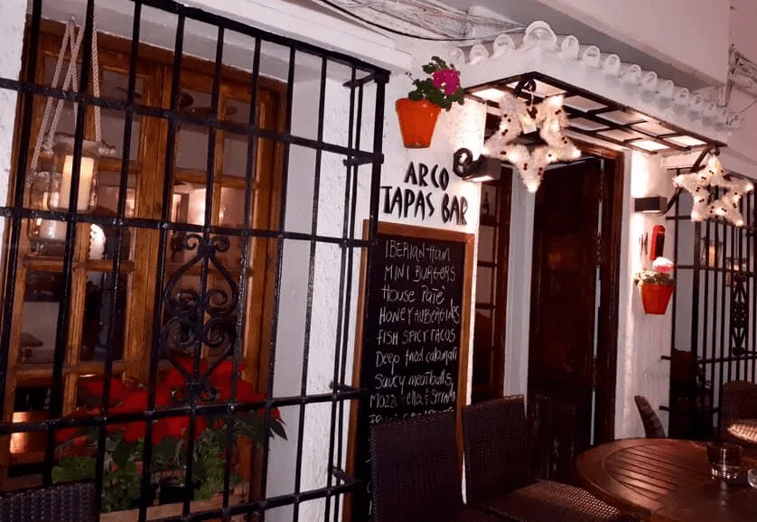 arco-tapas-bar-restaurant