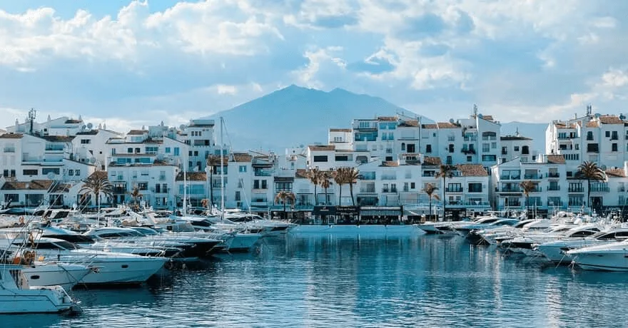 puerto-banus-marbella-attractions