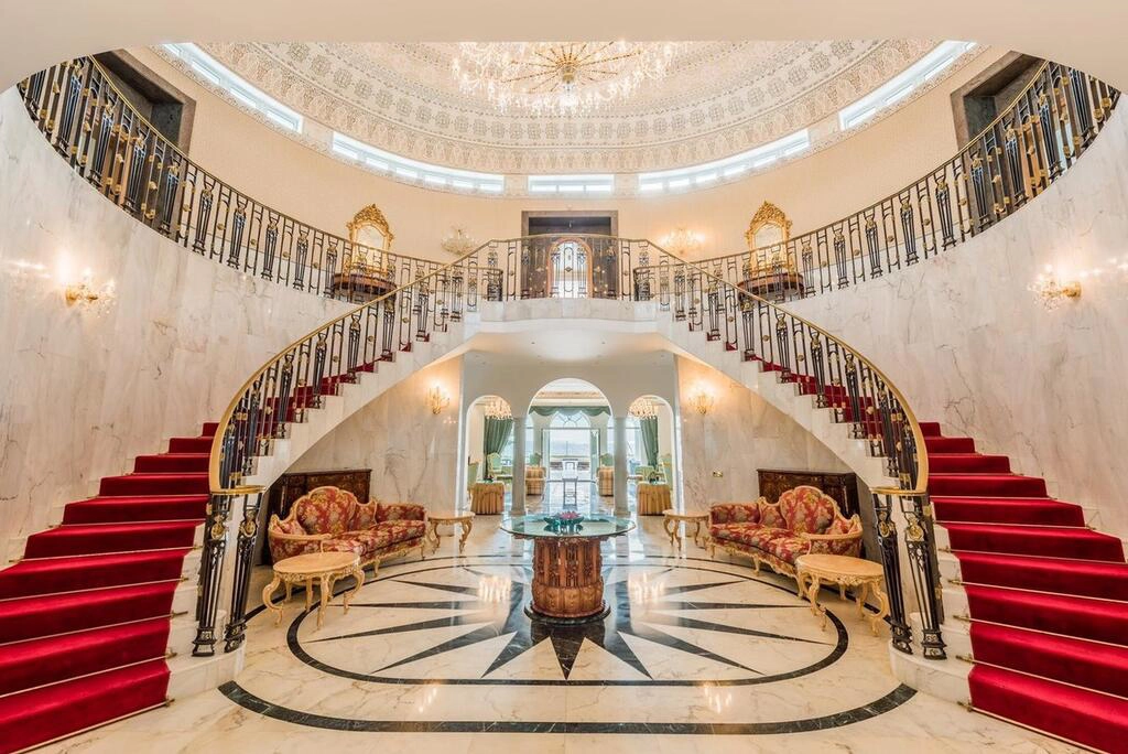 The Palace Marbella, hoteles y alojamientos en Estepona