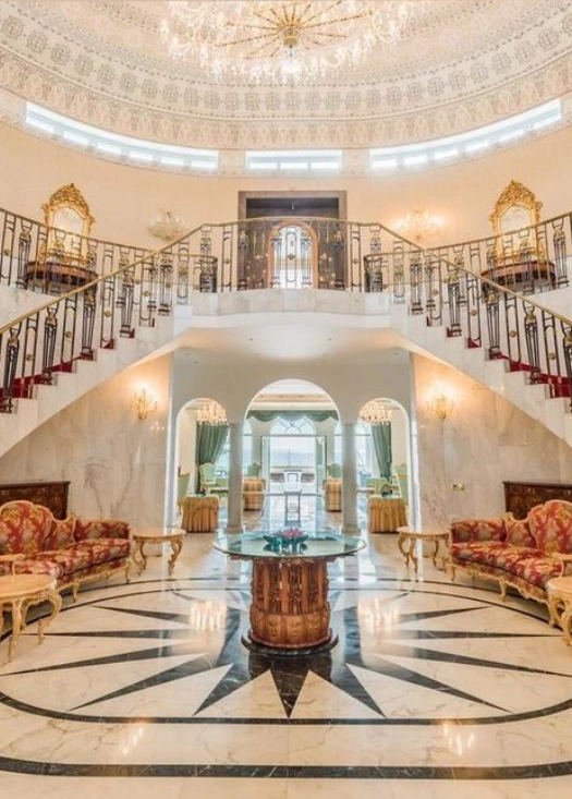 Hall of palace marbella